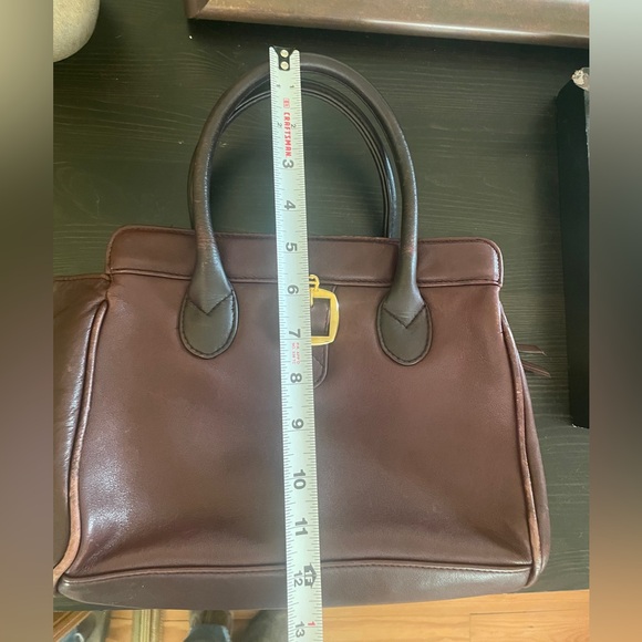 Vintage Etienne Aigner Dark Brown Satchel with Gold Buckle - Picture 11 of 13